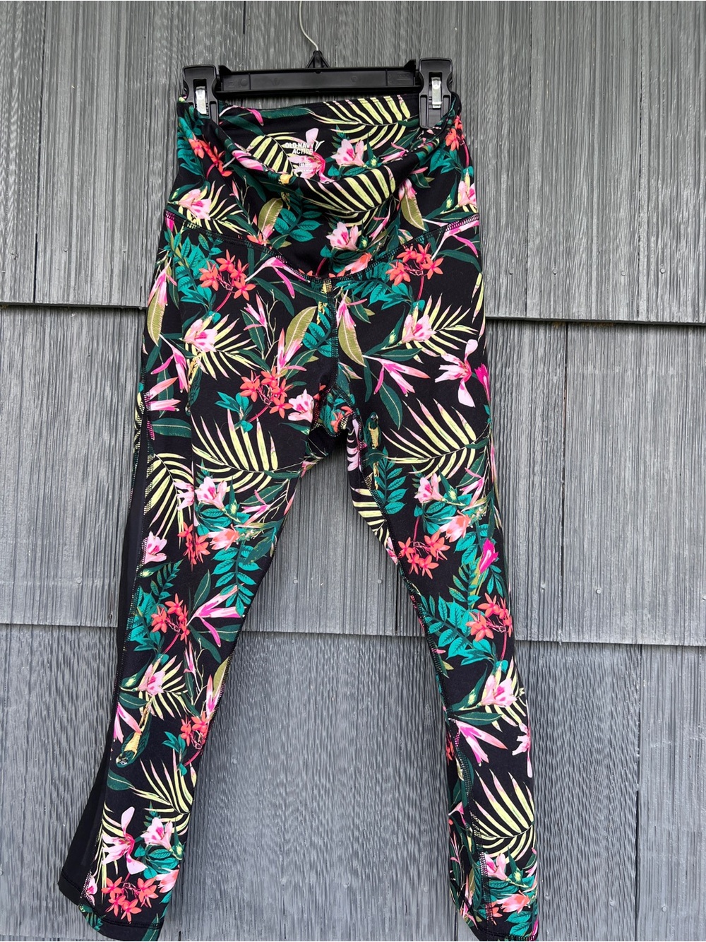 Woman’s Black Tropical Floral Leggings - Vibrant Print Kids Bottoms